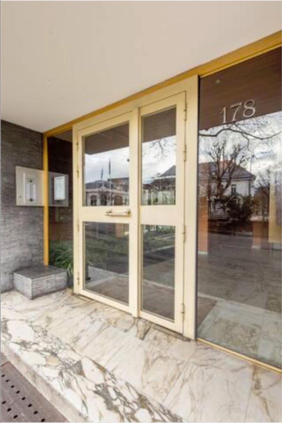 Logement Autour De Moi * * * * * Chambéry Extérieur photo